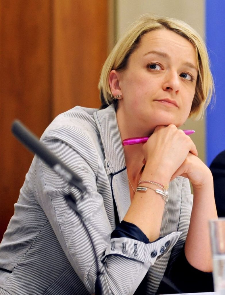 Laura Kuenssberg political presenter, moderator and keynote speaker