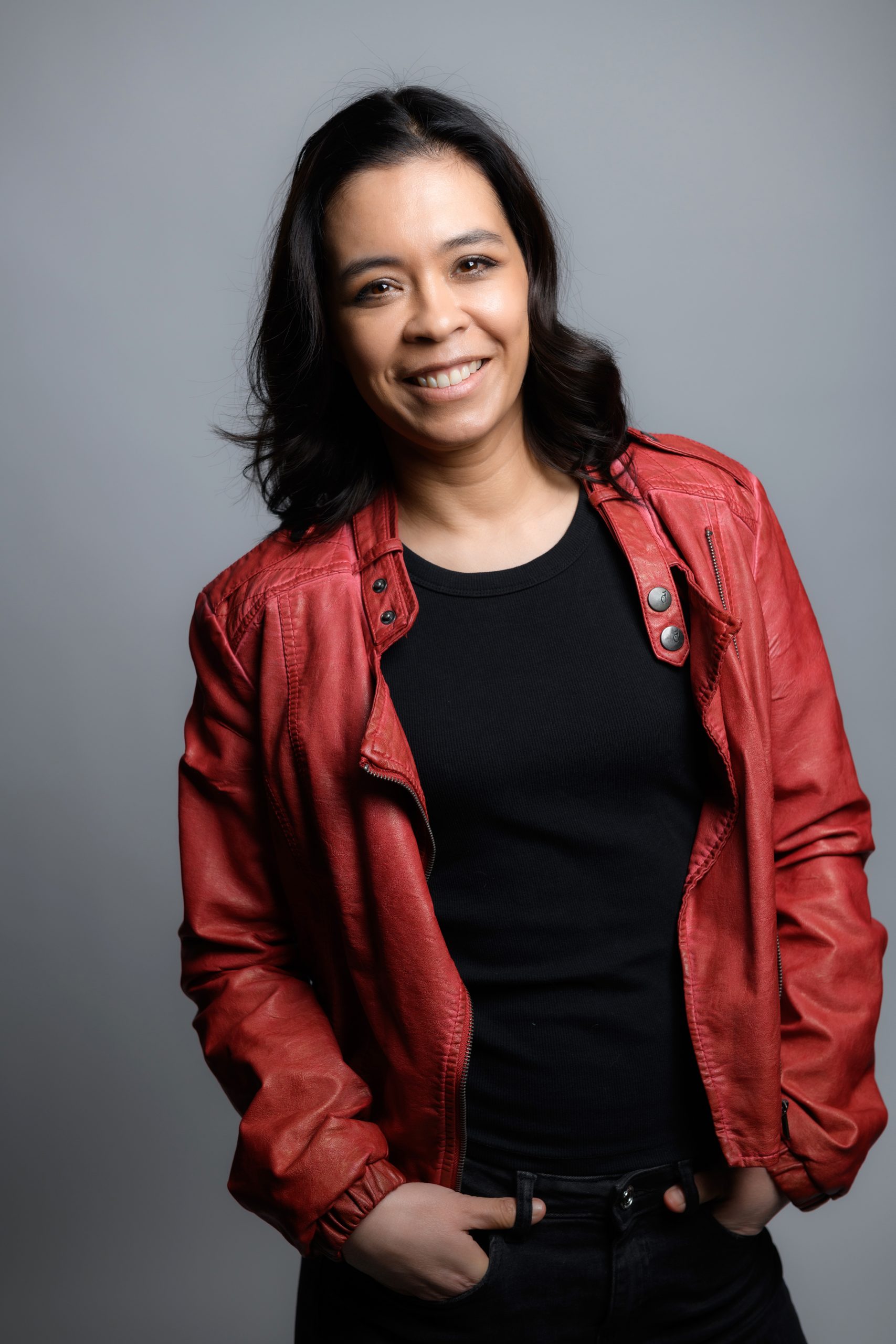 Ria Lina - moderator