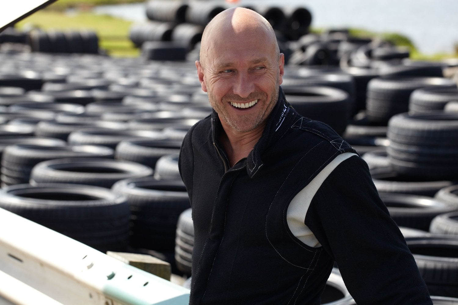 Perry McCarthy motivational speaker after dinner speaker||24 hours Le Mans - going for pole position||PM working on Shell Oil Rigs