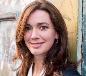 Dr Stephanie Hare